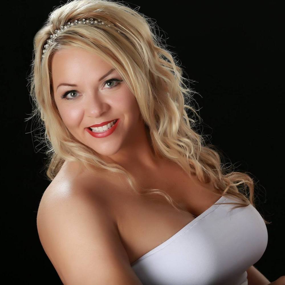 Meet your Posher, Charlsie